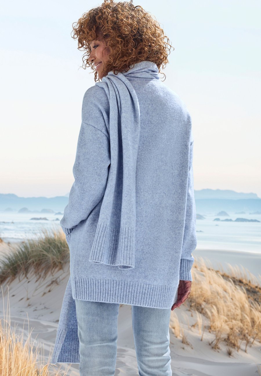 Кардиган Vivance STRICKJACKE, Bleu Meliert/Mottled Blue
Кардиган Vivance STRICKJACKE, Bleu Meliert/Mottled Blue