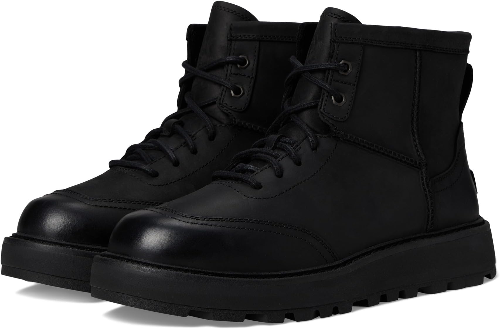 Ботинки UGG Men's Idyllwild Lace, Black/Black
Ботинки UGG Men's Idyllwild Lace, Black/Black