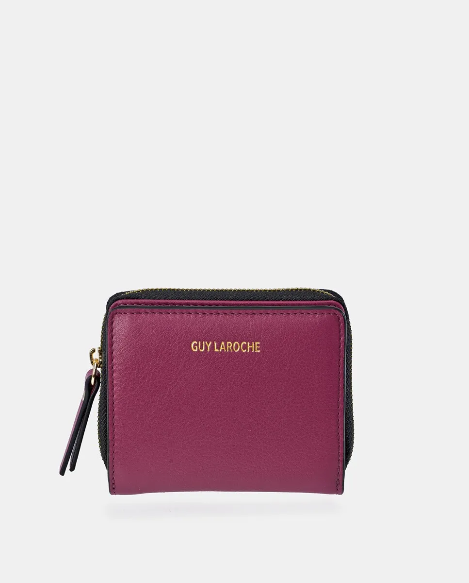 Небольшой кожаный кошелек на молнии Guy Laroche, цвет Fucsia
Небольшой кожаный кошелек на молнии Guy Laroche, цвет Fucsia