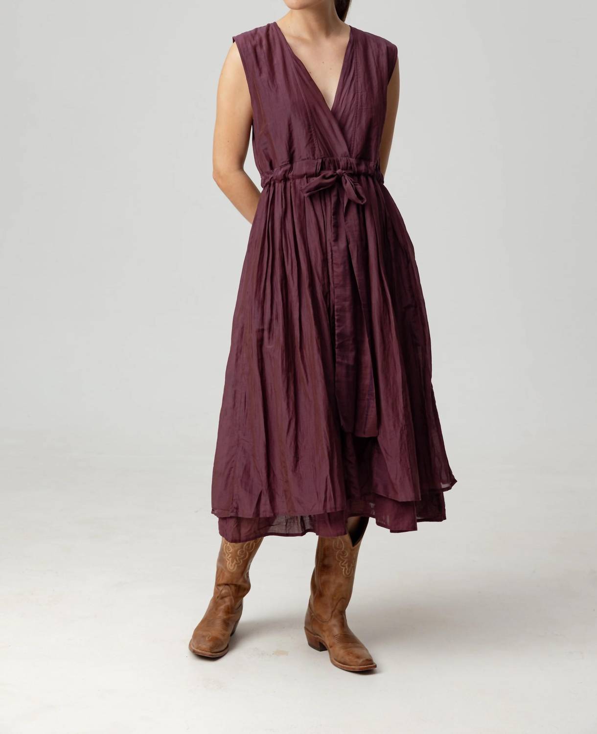 Платье Lucia в цвете черники Sundays
Платье Lucia в цвете черники Sundays