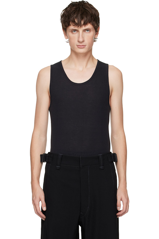 Lemaire Черная майка-борцовка
Lemaire Черная майка-борцовка