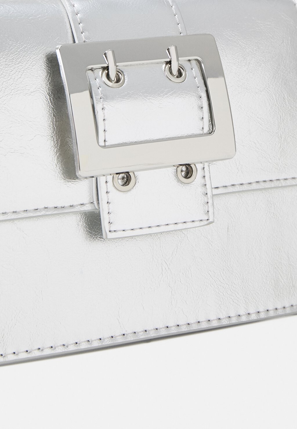 Сумка Even&Odd, серебристый
Сумка Even&Odd, серебристый