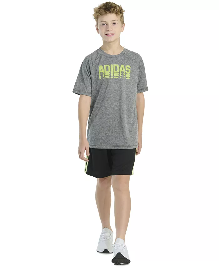 Футболка с рисунком и шорты с 3 полосками, 2-предметный набор для мальчиков Big Boys adidas, серый
Футболка с рисунком и шорты с 3 полосками, 2-предметный набор для мальчиков Big Boys adidas, серый