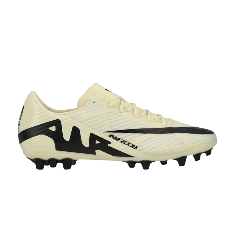 Бутсы Nike Mercurial Vapor 15 Academy AG 'Mad Ready Pack', кремовый
Бутсы Nike Mercurial Vapor 15 Academy AG 'Mad Ready Pack', кремовый