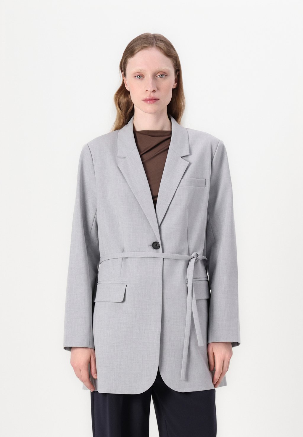 Блейзер CASALE BLANCHE, серый
Блейзер CASALE BLANCHE, серый