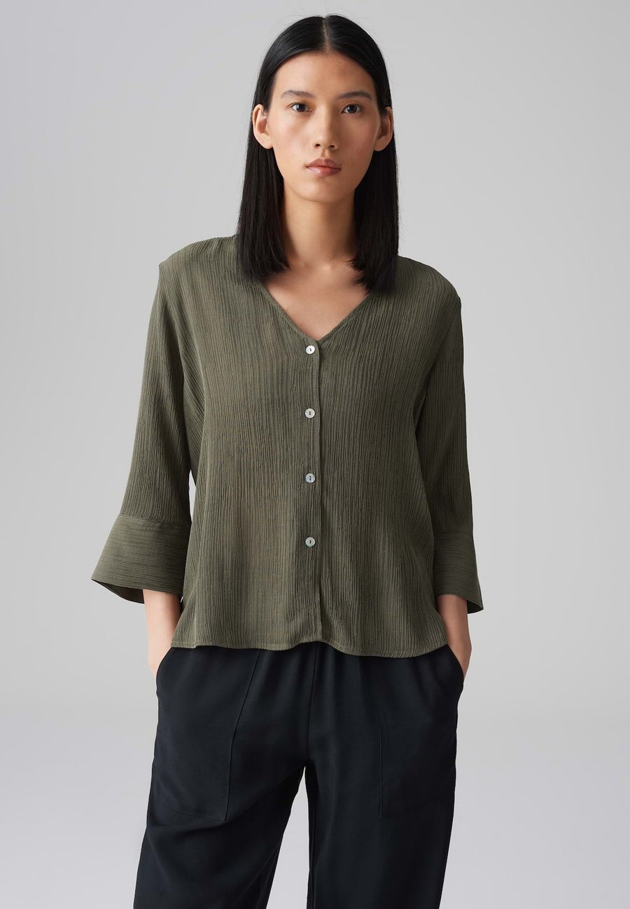 Блуза OPUS RELAXED FIT RIB, Olive Leaf/Olive
Блуза OPUS RELAXED FIT RIB, Olive Leaf/Olive