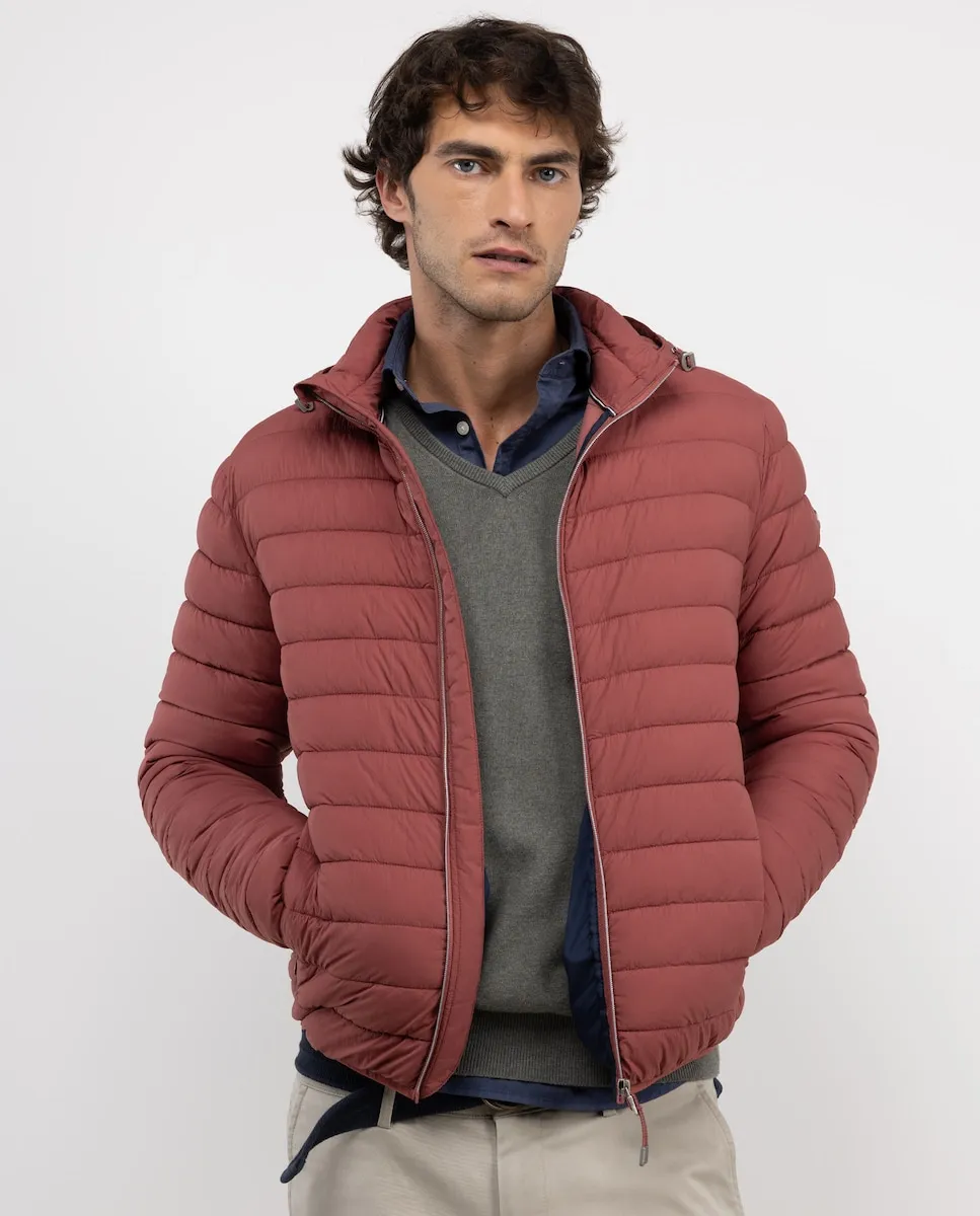 Мужская куртка с капюшоном и молнией El Ganso, красный
Мужская куртка с капюшоном и молнией El Ganso, красный