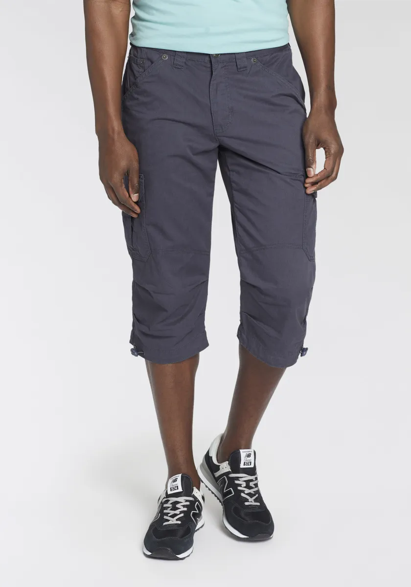 Бермуды-карго Man's World, длина 3/4, синий
Бермуды-карго Man's World, длина 3/4, синий