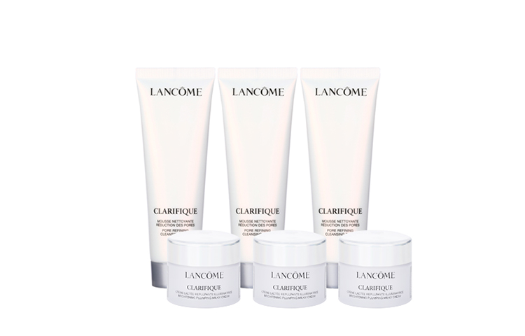 Набор пробников LANKOU Aurora: очищающее средство Aurora, крем Aurora, увлажнение, питание и контроль жирности 50мл*3+15мл*3 LANCOME
Набор пробников LANKOU Aurora: очищающее средство Aurora, крем Aurora, увлажнение, питание и контроль жирности 50мл*3+15мл*3 LANCOME