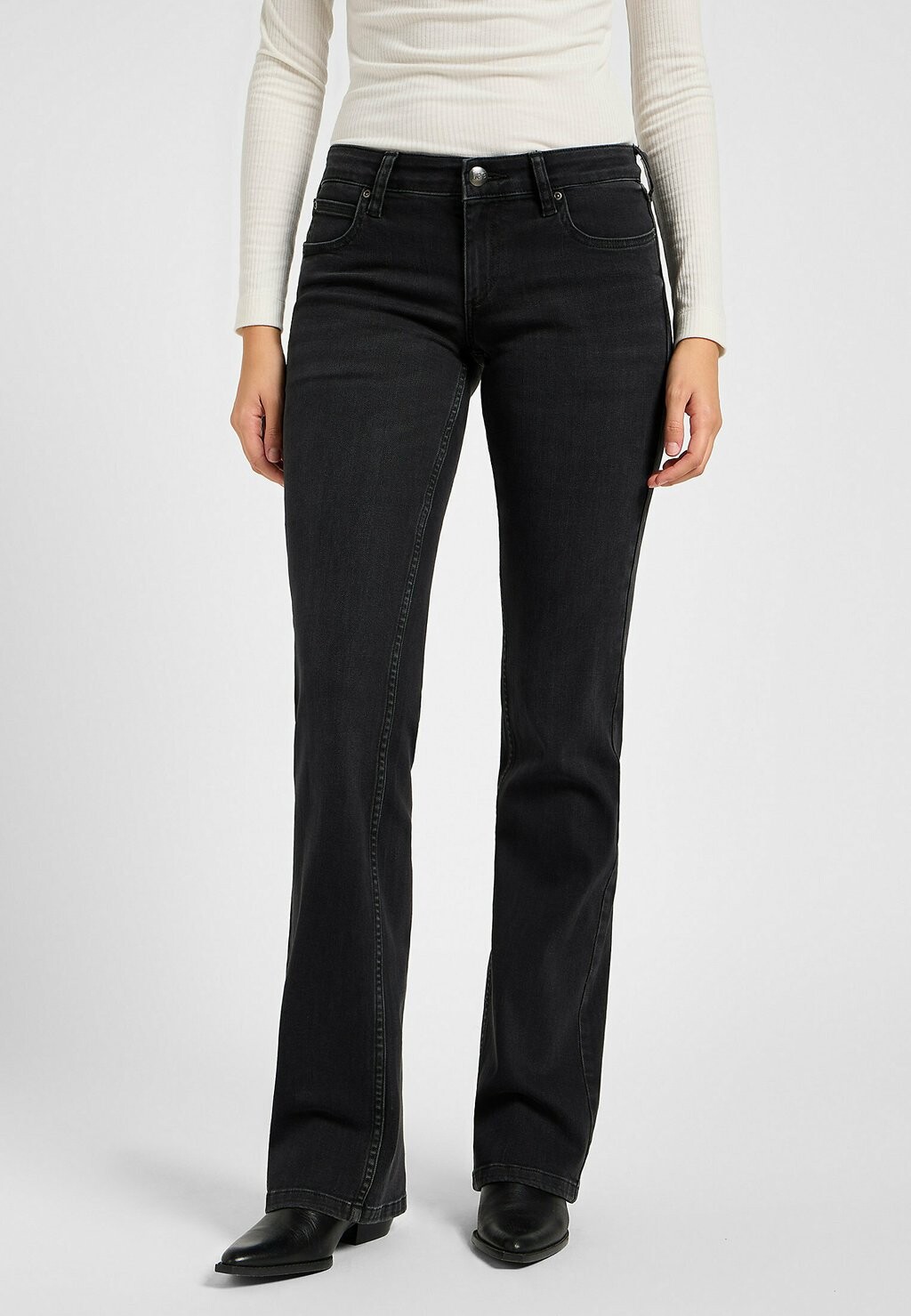 Джинсы Bootcut JESSICA Lee, цвет Black Denim
Джинсы Bootcut JESSICA Lee, цвет Black Denim