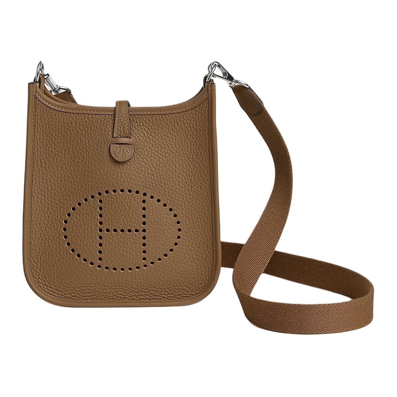 HERMES Сумка кроссбоди Evelyne Taurillon Clemence Cow Leather, мини-сумка через плечо для женщин, коричневая
HERMES Сумка кроссбоди Evelyne Taurillon Clemence Cow Leather, мини-сумка через плечо для женщин, коричневая