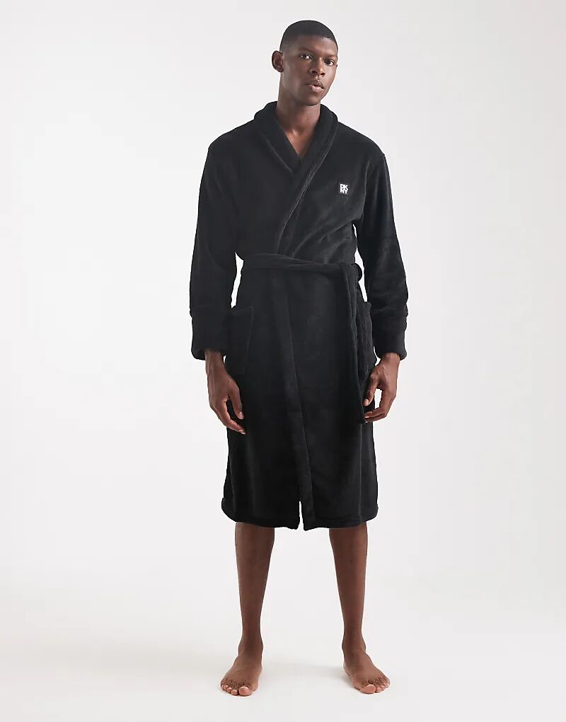 Халат DKNY Trash Pandas черного цвета
Халат DKNY Trash Pandas черного цвета