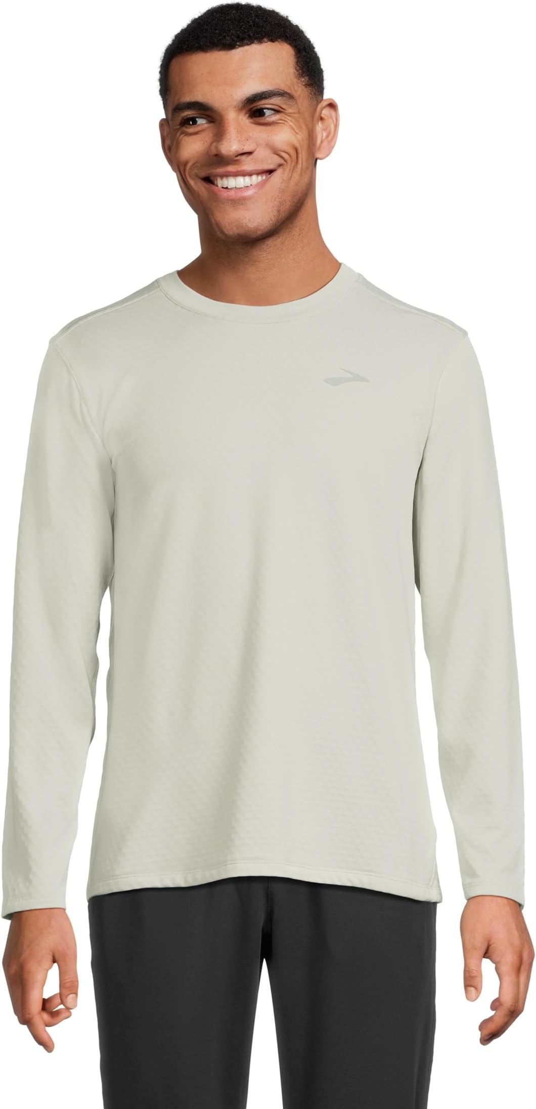 Лонгслив Brooks Notch Thermal Long Sleeve 3.0, цвет Smoke
Лонгслив Brooks Notch Thermal Long Sleeve 3.0, цвет Smoke