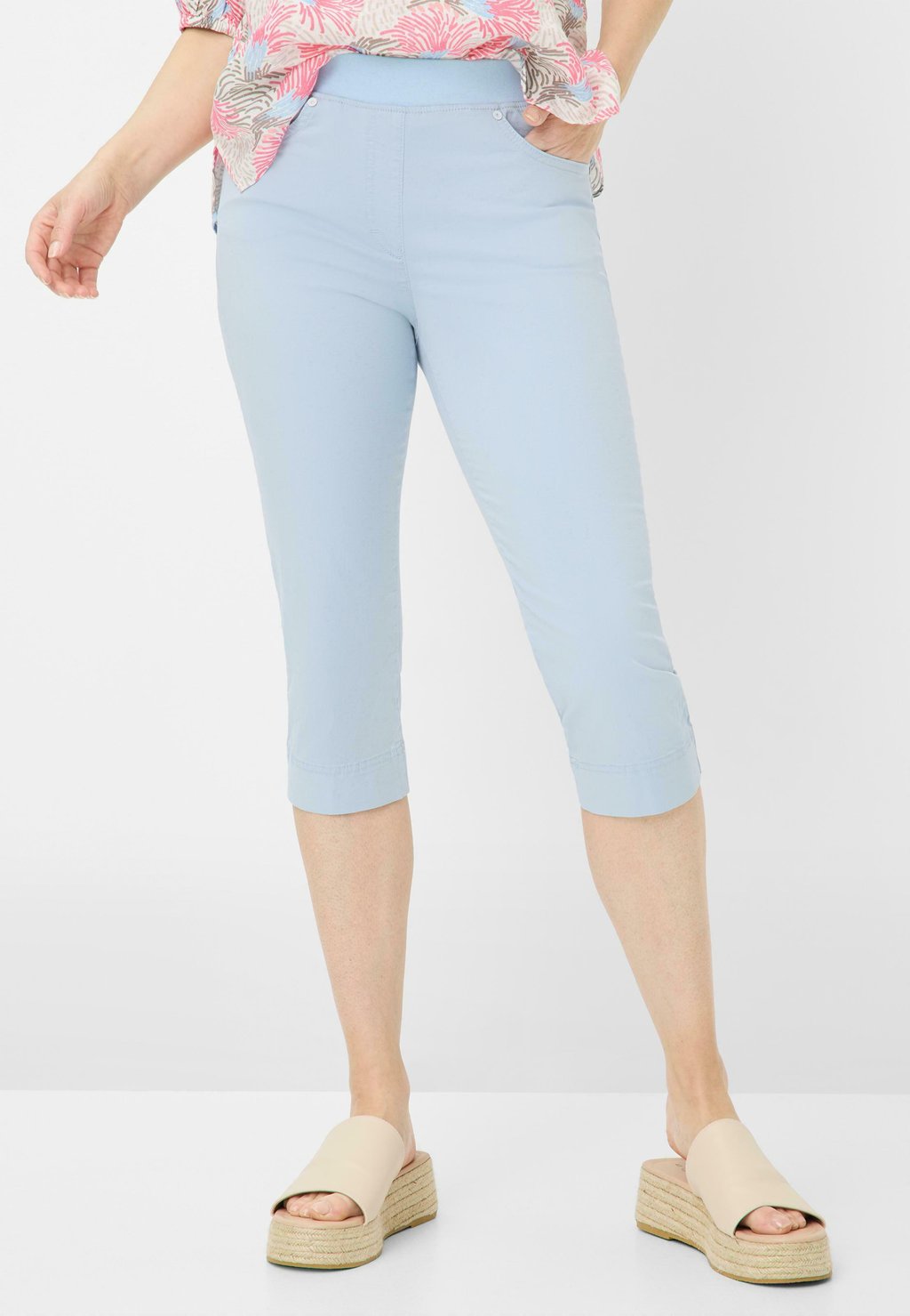 Джинсовые шорты STYLE PAMINA BRAX, светло-голубой
Джинсовые шорты STYLE PAMINA BRAX, светло-голубой