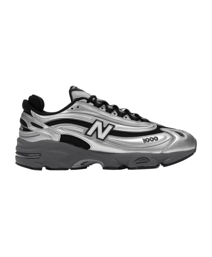 Черные серебристые металлические кроссовки New Balance, серый
Черные серебристые металлические кроссовки New Balance, серый