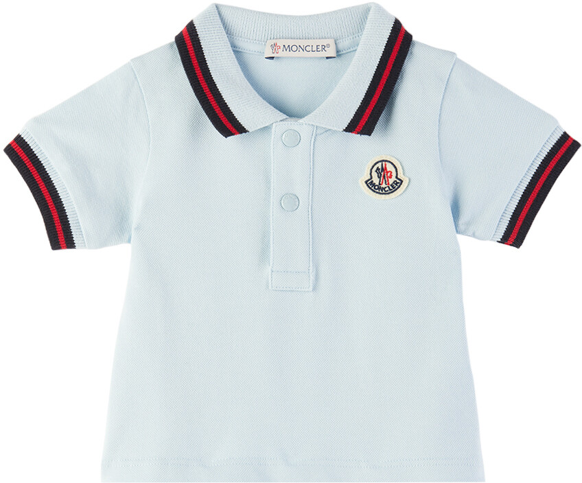Голубая футболка-поло с нашивками Moncler Enfant, Синий, Голубая футболка-поло с нашивками Moncler Enfant
Голубая футболка-поло с нашивками Moncler Enfant, Синий, Голубая футболка-поло с нашивками Moncler Enfant