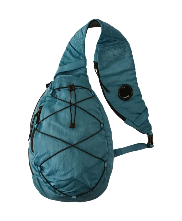 Нейлоновый рюкзак через плечо с линзой B C.P. Company, синий
Нейлоновый рюкзак через плечо с линзой B C.P. Company, синий