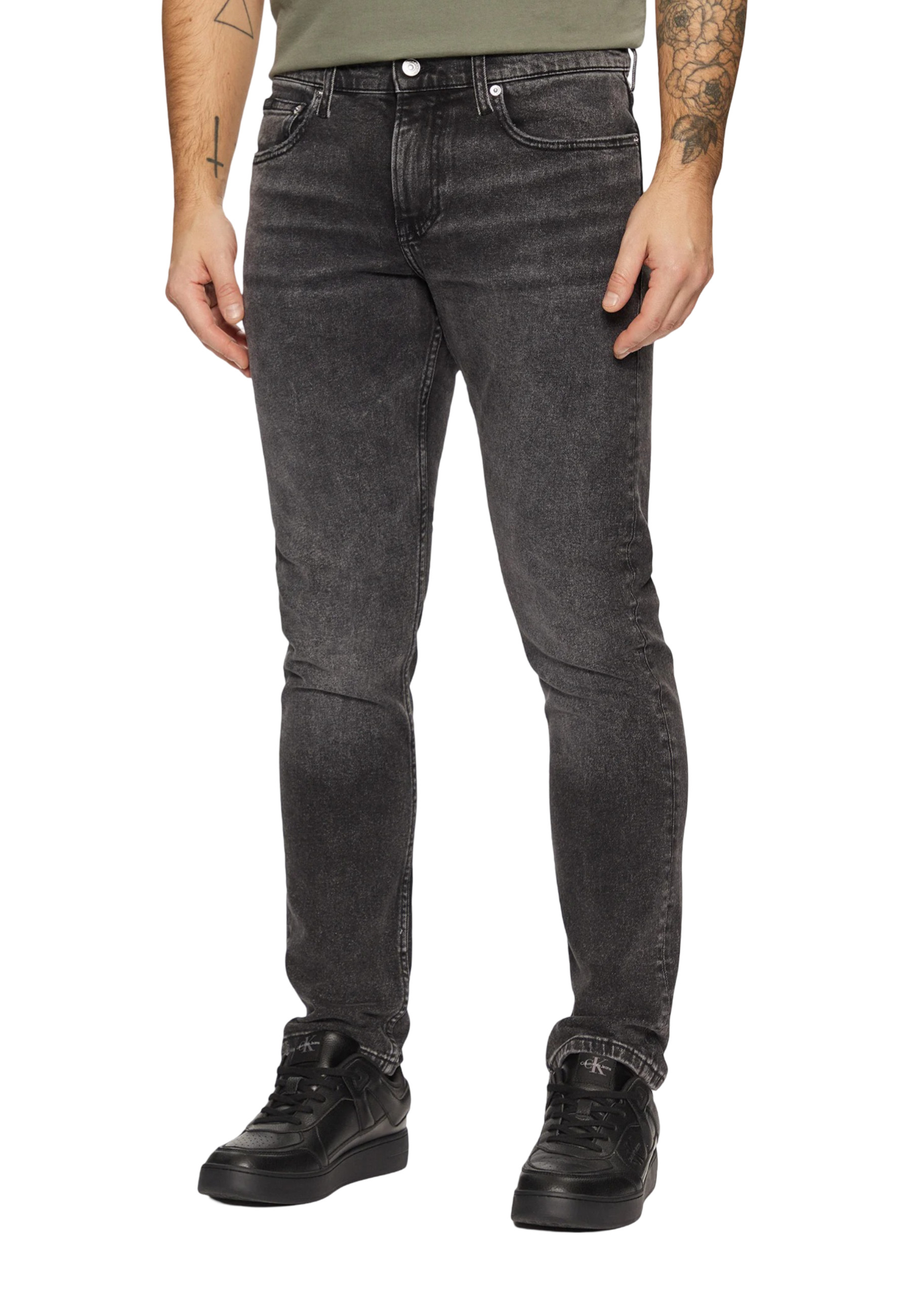 Джинсы Calvin Klein Jeans, серый
Джинсы Calvin Klein Jeans, серый