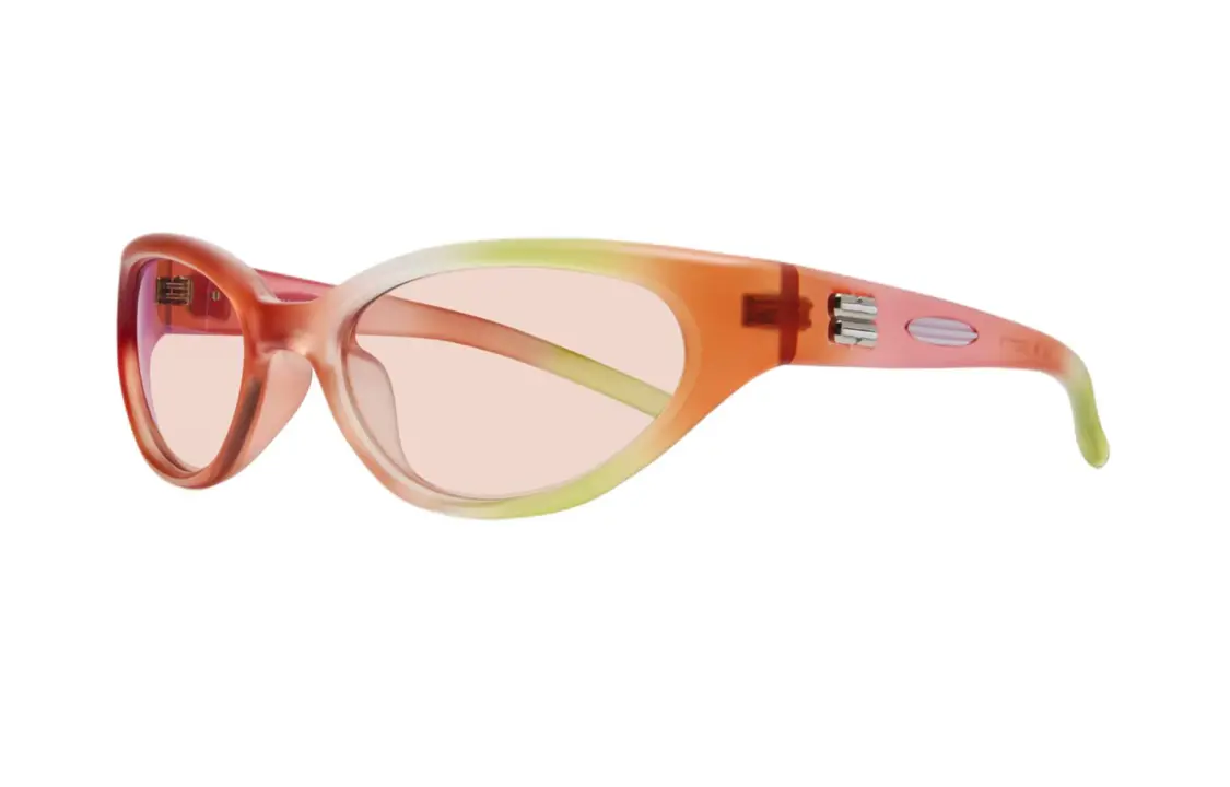 Juicy MG4 Cat Eye-frame Sunglasses GENTLE MONSTER
Juicy MG4 Cat Eye-frame Sunglasses GENTLE MONSTER