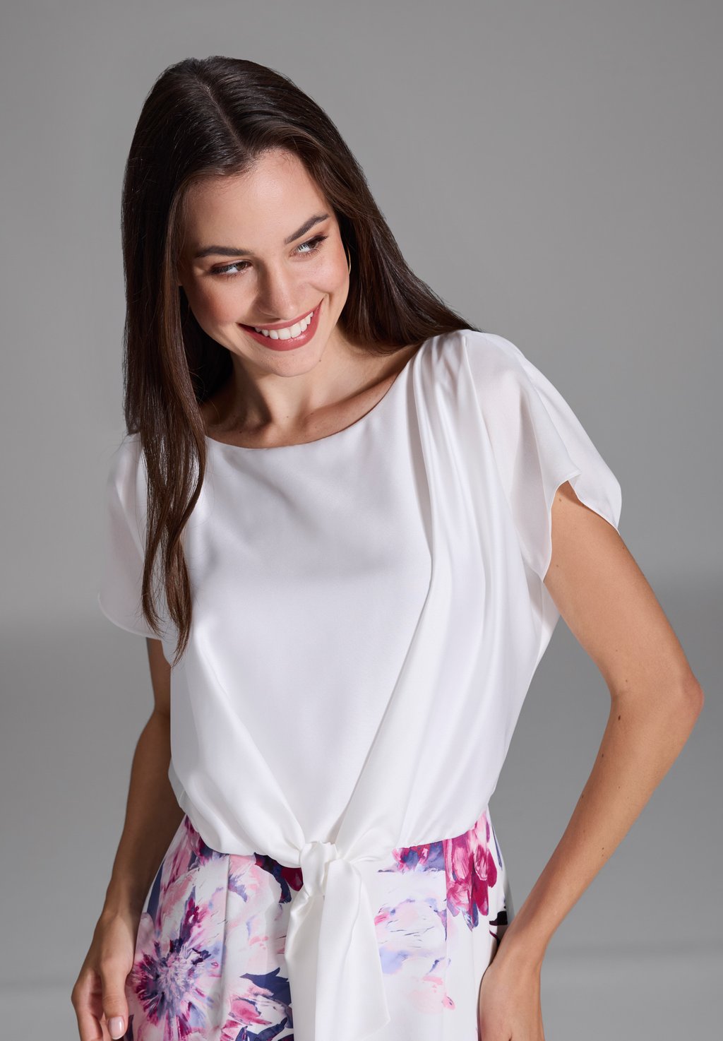 Повседневное платье SWING, кремовый
Повседневное платье SWING, кремовый