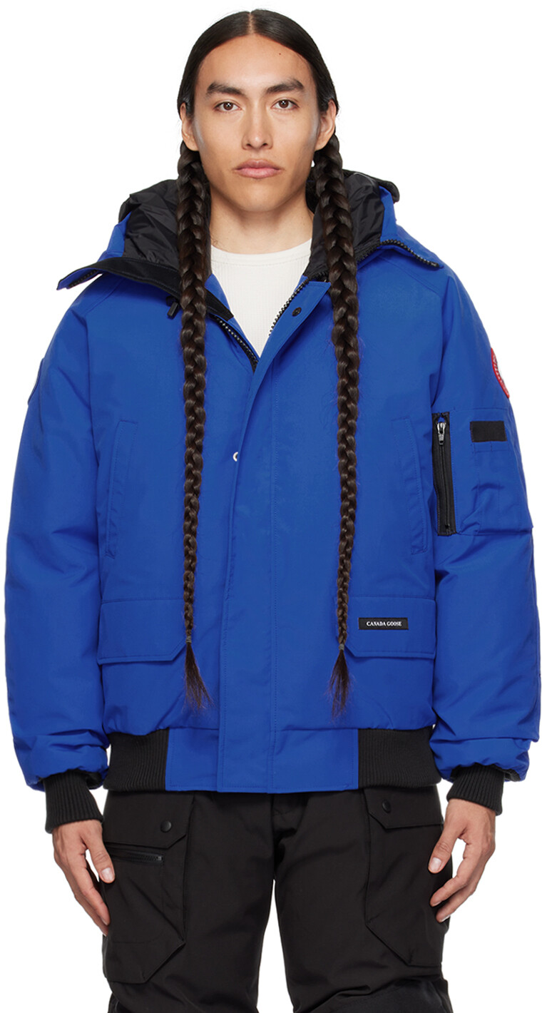 Синий пуховик Chilliwack Bomber Canada Goose
Синий пуховик Chilliwack Bomber Canada Goose