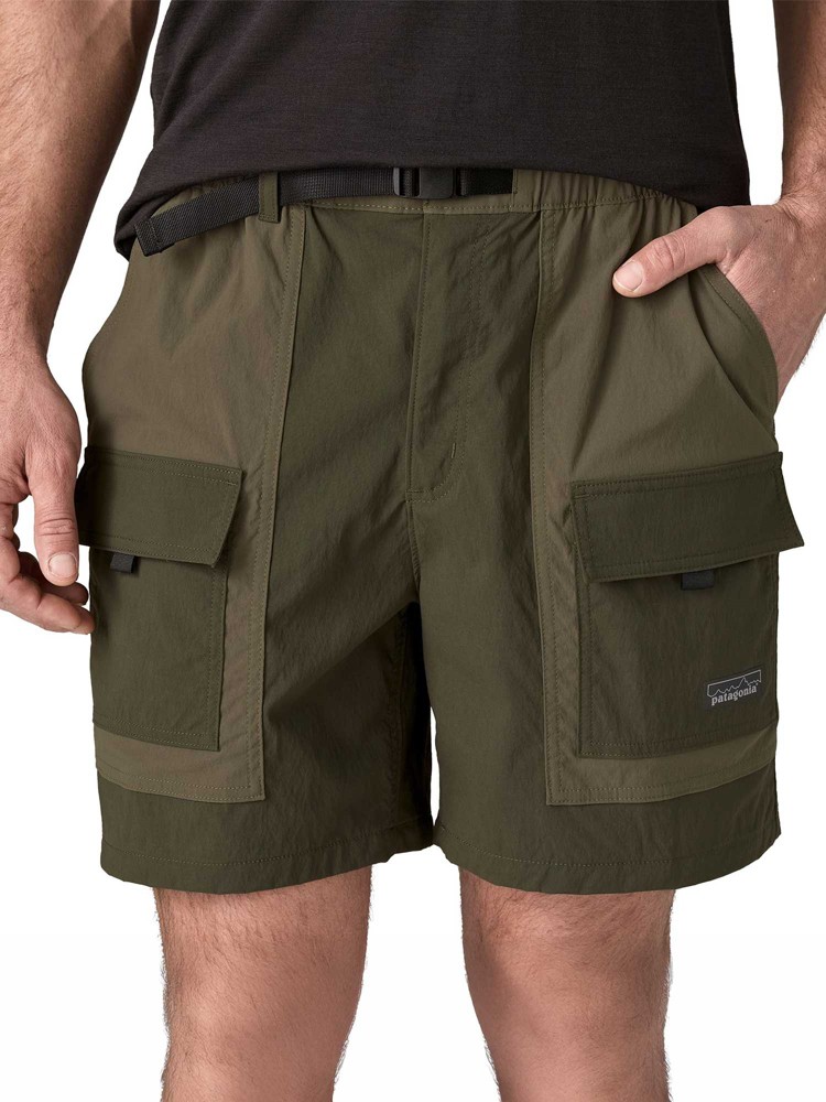 Шорты Patagonia Outdoor Everyday - 6 In. Shorts, pine needle green
Шорты Patagonia Outdoor Everyday - 6 In. Shorts, pine needle green