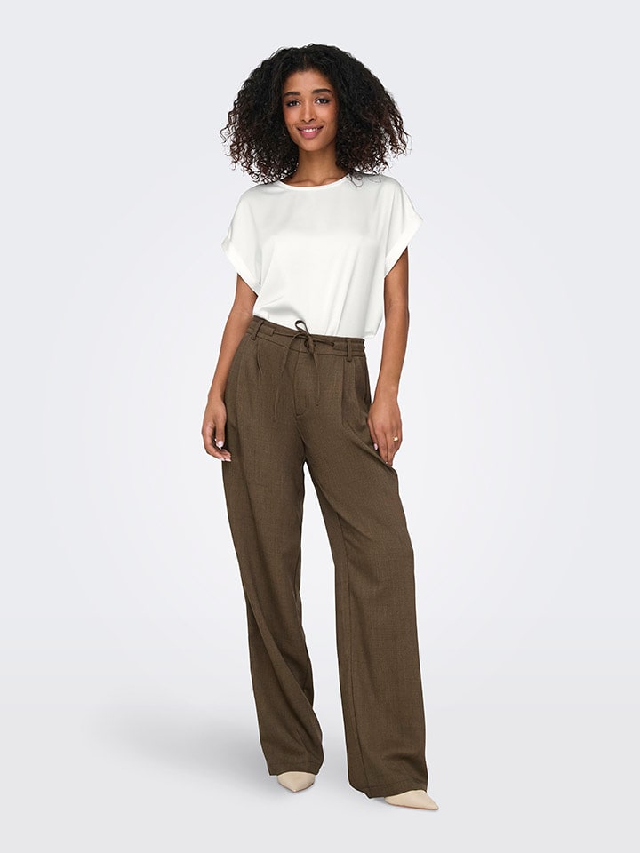 Футболка ONLY, белый
Футболка ONLY, белый