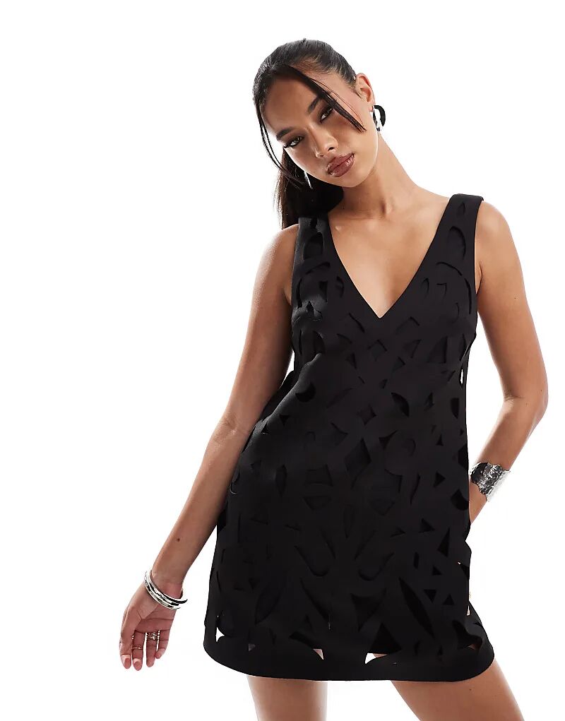 Мини-платье с лазерной резкой, черного цвета ASOS DESIGN
Мини-платье с лазерной резкой, черного цвета ASOS DESIGN
