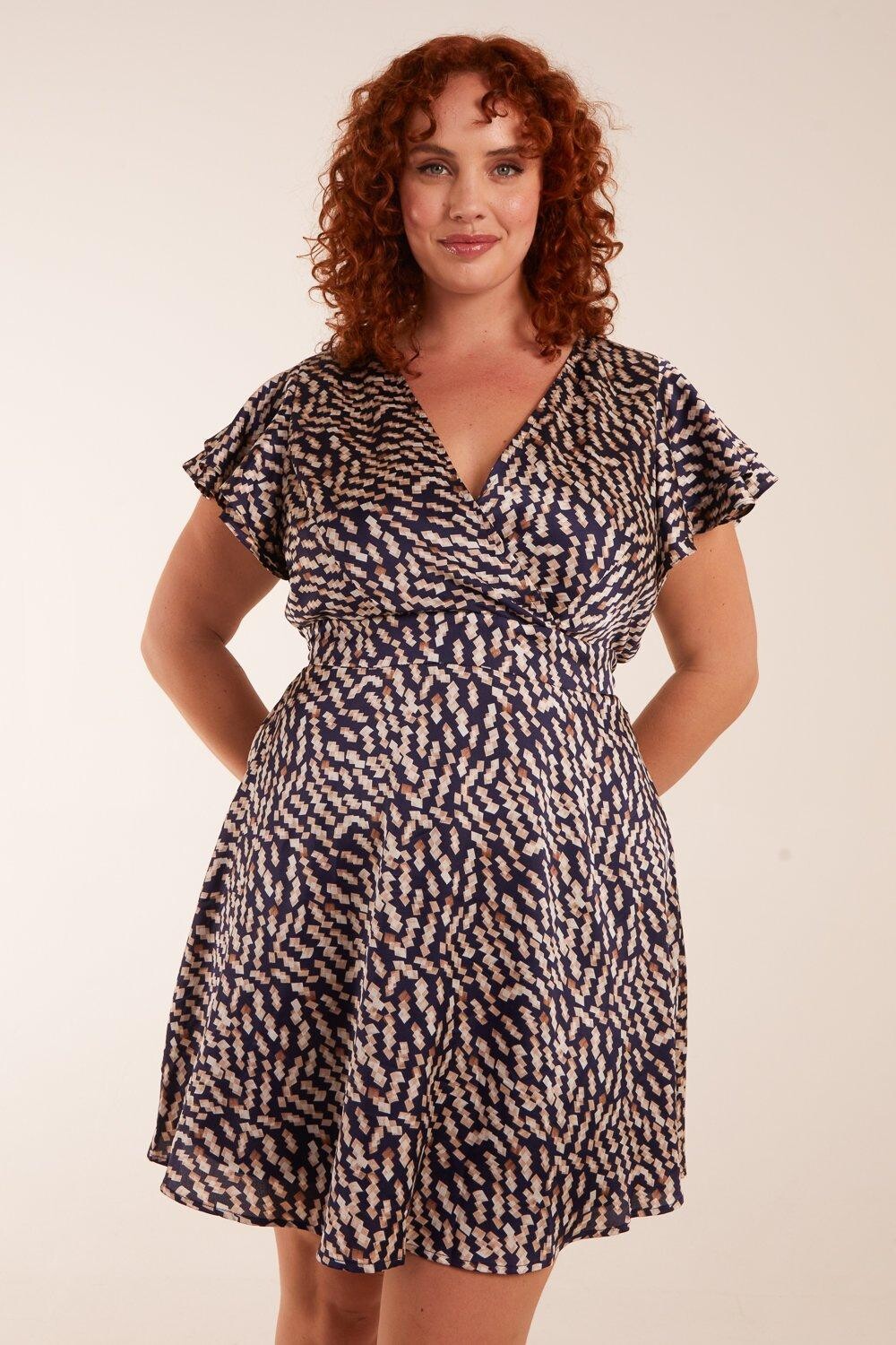 Мини-платье Curve с оборками и запахом Blue Vanilla, синий
Мини-платье Curve с оборками и запахом Blue Vanilla, синий