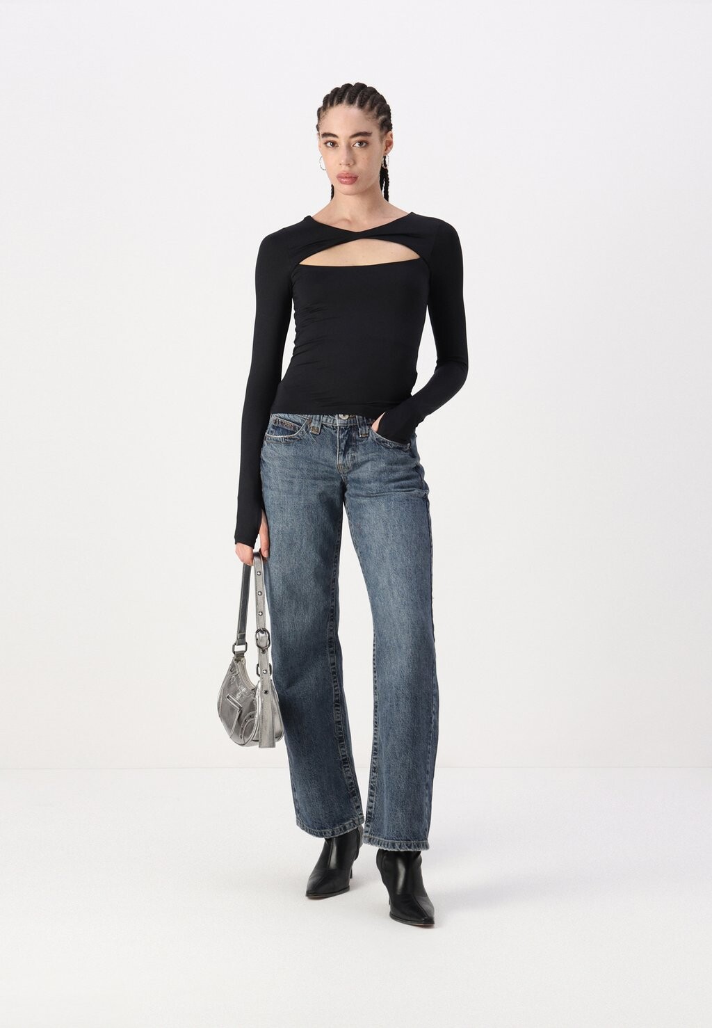 Топ с длинными рукавами TWIST CUTOUT Gina Tricot, черный
Топ с длинными рукавами TWIST CUTOUT Gina Tricot, черный