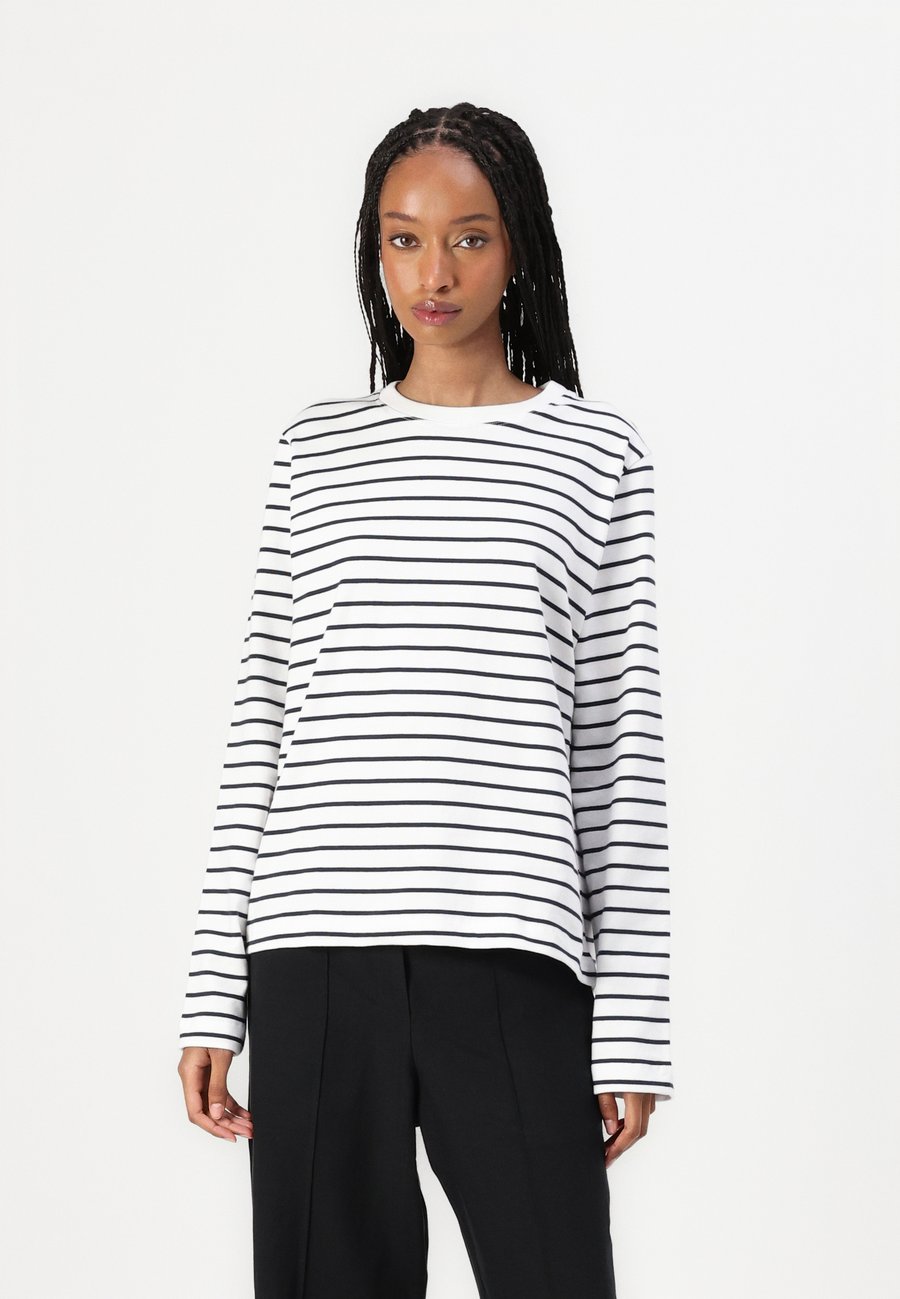 Топ Samsøe Samsøe SACAMINO, Salute/White
Топ Samsøe Samsøe SACAMINO, Salute/White