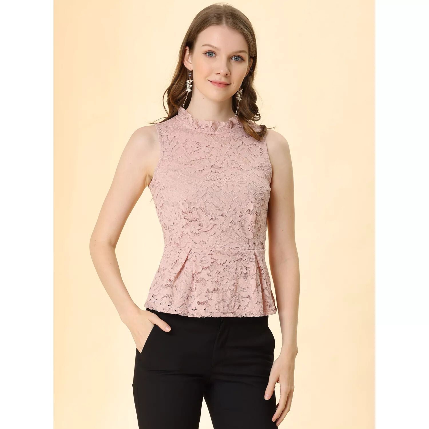 Женский кружевной топ без рукавов с баской и вырезом на шее с рюшами и цветочным принтом ALLEGRA K, белый 
Женский кружевной топ без рукавов с баской и вырезом на шее с рюшами и цветочным принтом ALLEGRA K, белый