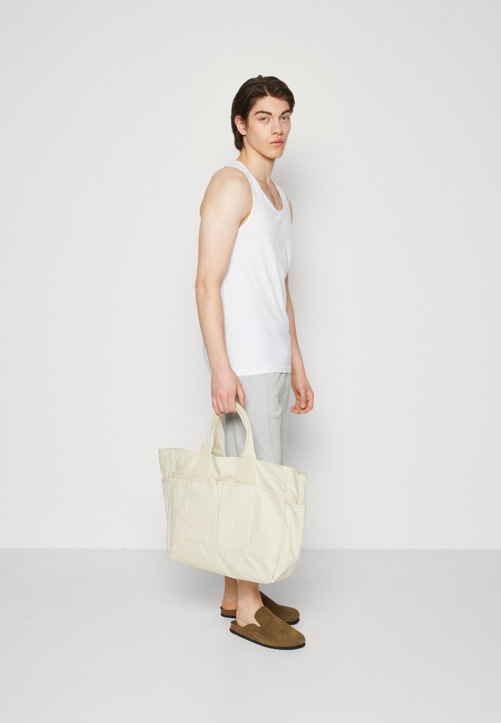 Топ 3 ПАКЕТА Pier One, белый
Топ 3 ПАКЕТА Pier One, белый