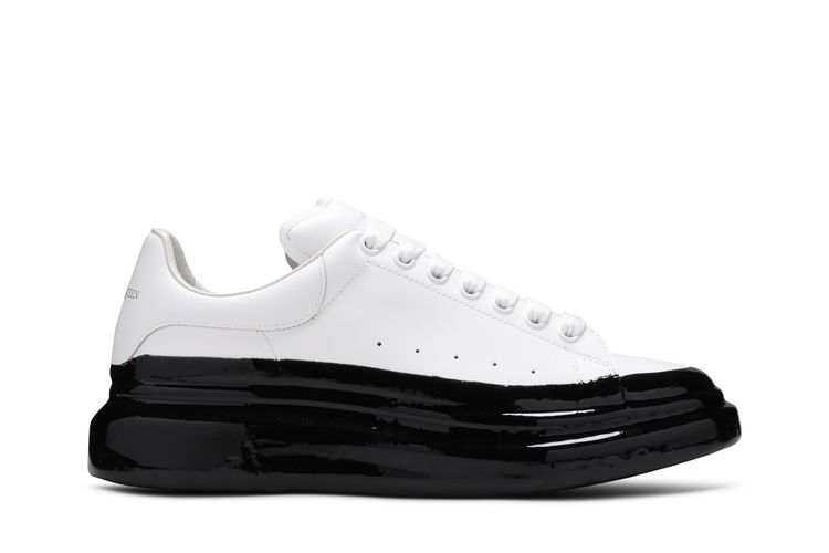 Кроссовки Alexander McQueen Oversized Sneaker 'Paint Dipped - White Black', белый
Кроссовки Alexander McQueen Oversized Sneaker 'Paint Dipped - White Black', белый