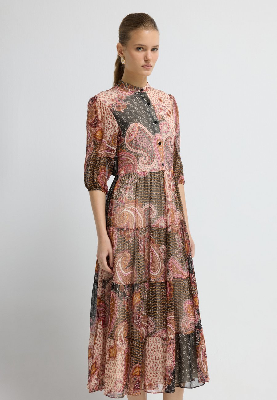 Платье adL Shirt dress, Printed Powder/Salmon
Платье adL Shirt dress, Printed Powder/Salmon