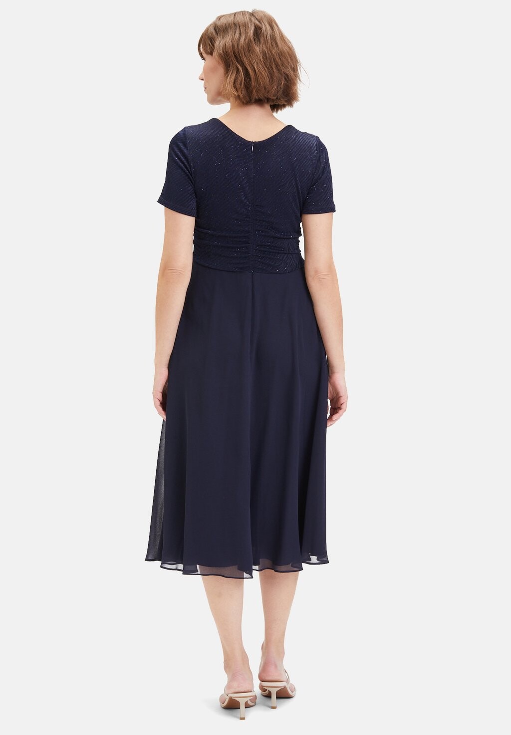 Коктейльное платье / Вечернее платье IM GLITZER-LOOK Vera Mont, синий
Коктейльное платье / Вечернее платье IM GLITZER-LOOK Vera Mont, синий