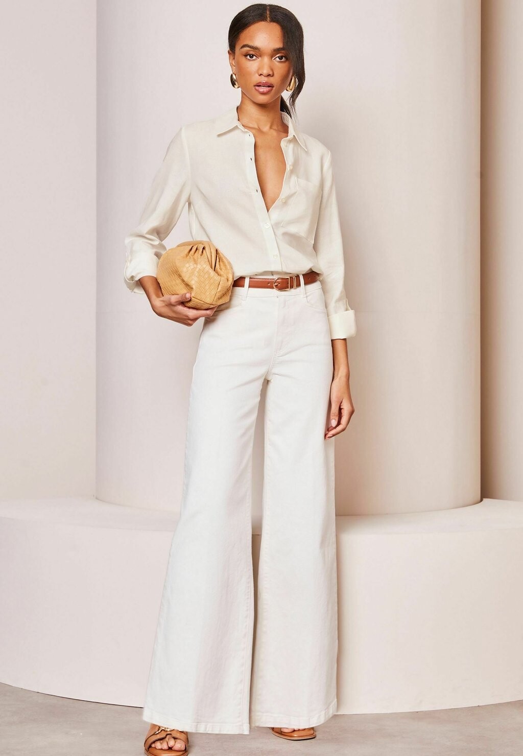 Блузка-рубашка Regular Lipsy, белая 
Блузка-рубашка Regular Lipsy, белая