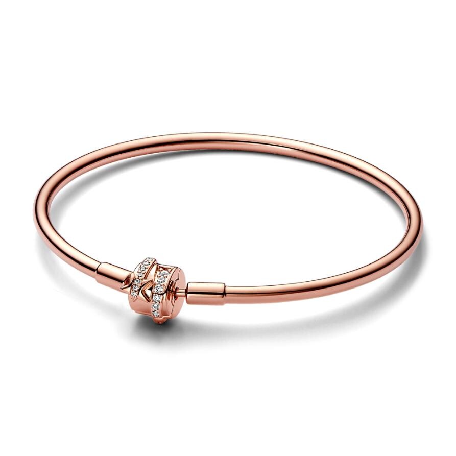 Браслет Pandora Moments Limited Edition Shooting Star Charm Bangle, покрытие - розовое золото 
Браслет Pandora Moments Limited Edition Shooting Star Charm Bangle, покрытие - розовое золото