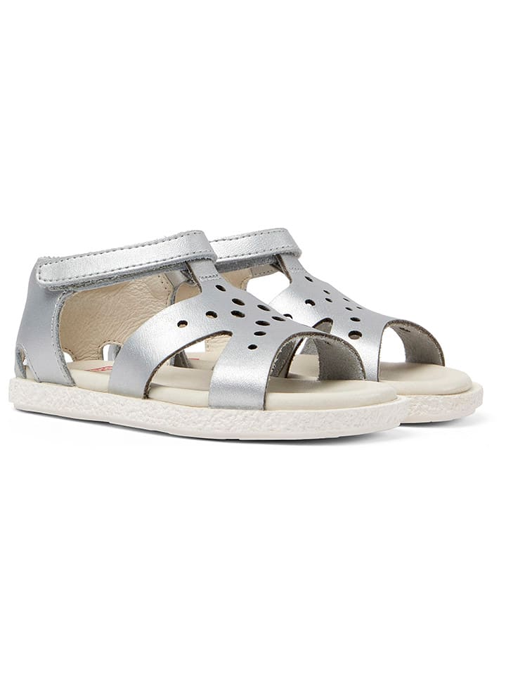 Camper Серебристые кожаные сандалии
Camper Серебристые кожаные сандалии