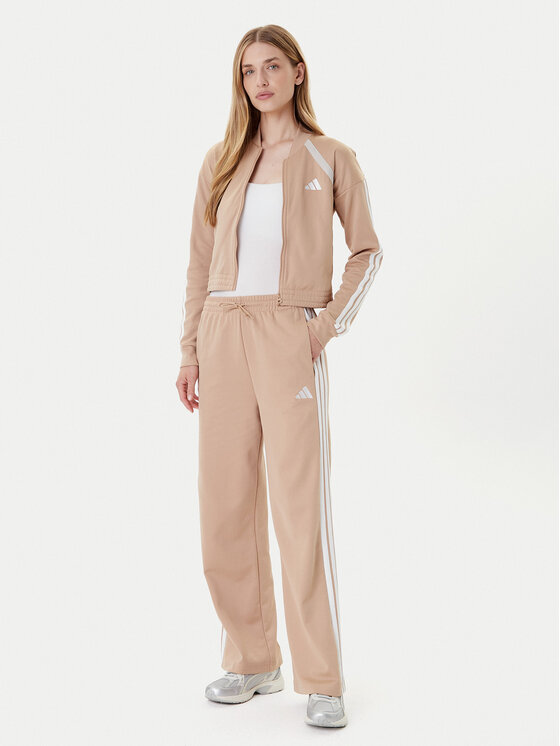 Спортивный костюм regular fit Teamsport JX0529 Adidas, бежевый
Спортивный костюм regular fit Teamsport JX0529 Adidas, бежевый