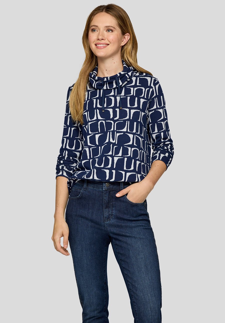 Джемпер Rabe Jumper, Dunkelblau/Dark Blue
Джемпер Rabe Jumper, Dunkelblau/Dark Blue