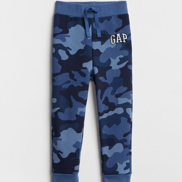 Камуфляжные джоггеры с вышитым логотипом Gap, синий
Камуфляжные джоггеры с вышитым логотипом Gap, синий