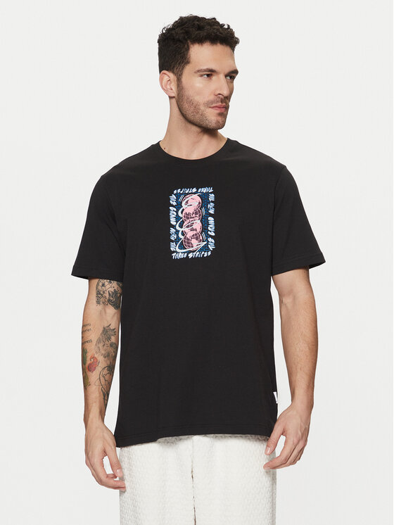 Футболка обычного кроя Trefoil Series JP2670 Adidas, черный
Футболка обычного кроя Trefoil Series JP2670 Adidas, черный