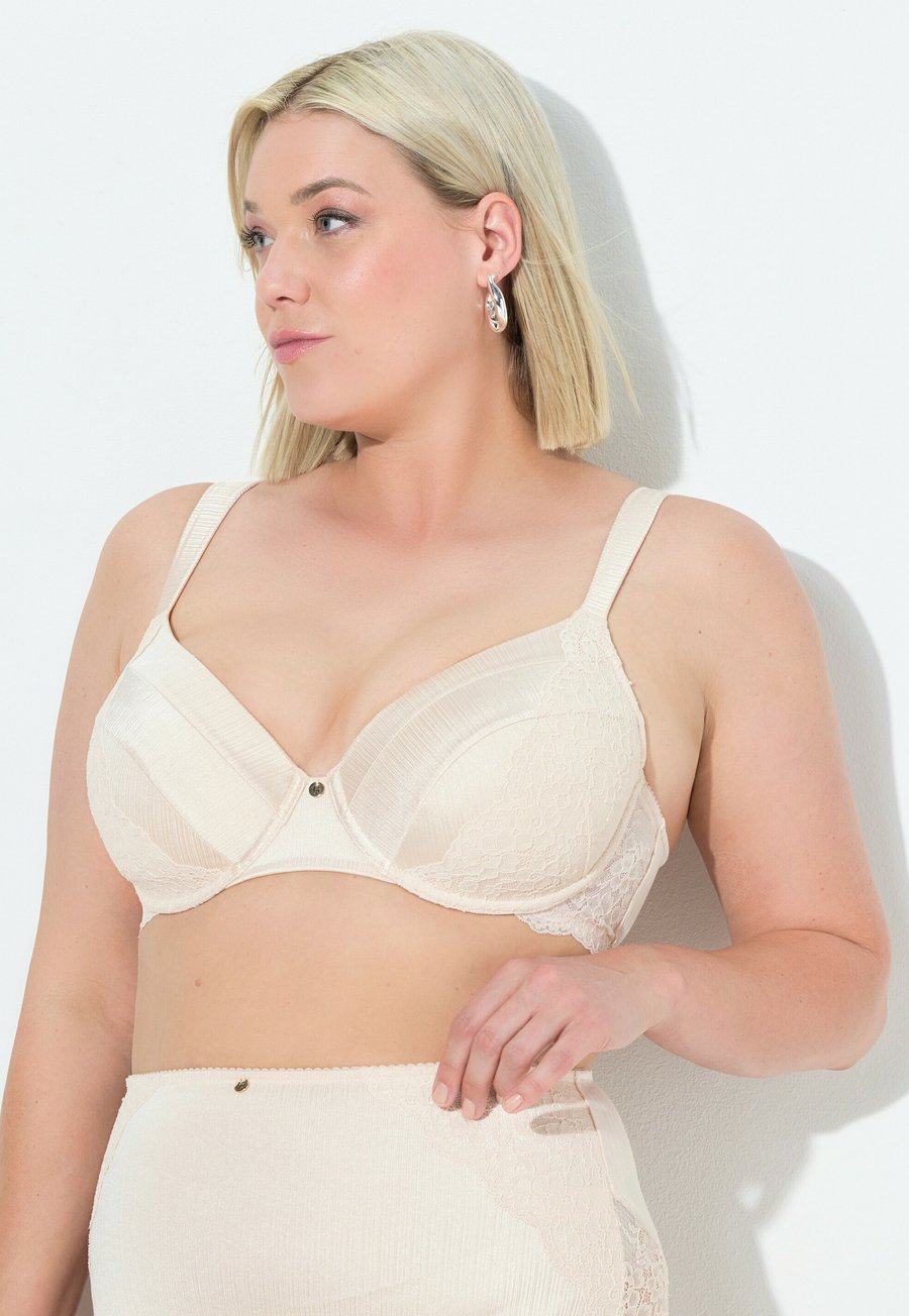 Бюстгальтер Ulla Popken SOFT CUP , Champagne/Light Brown
Бюстгальтер Ulla Popken SOFT CUP , Champagne/Light Brown