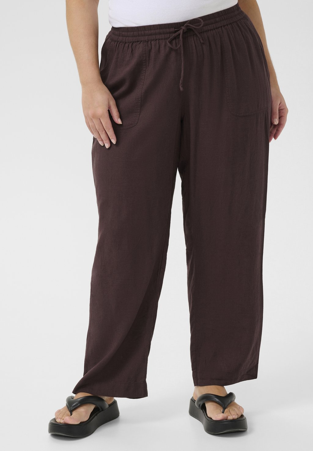 Брюки KCMILLE Kaffe Curve, бургундия
Брюки KCMILLE Kaffe Curve, бургундия