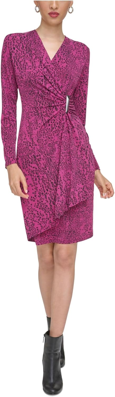 Платье Calvin Klein из матового джерси с V-образным вырезом, золотистой V-образной планкой и сборками по бокам, Mulbry/Black
Платье Calvin Klein из матового джерси с V-образным вырезом, золотистой V-образной планкой и сборками по бокам, Mulbry/Black