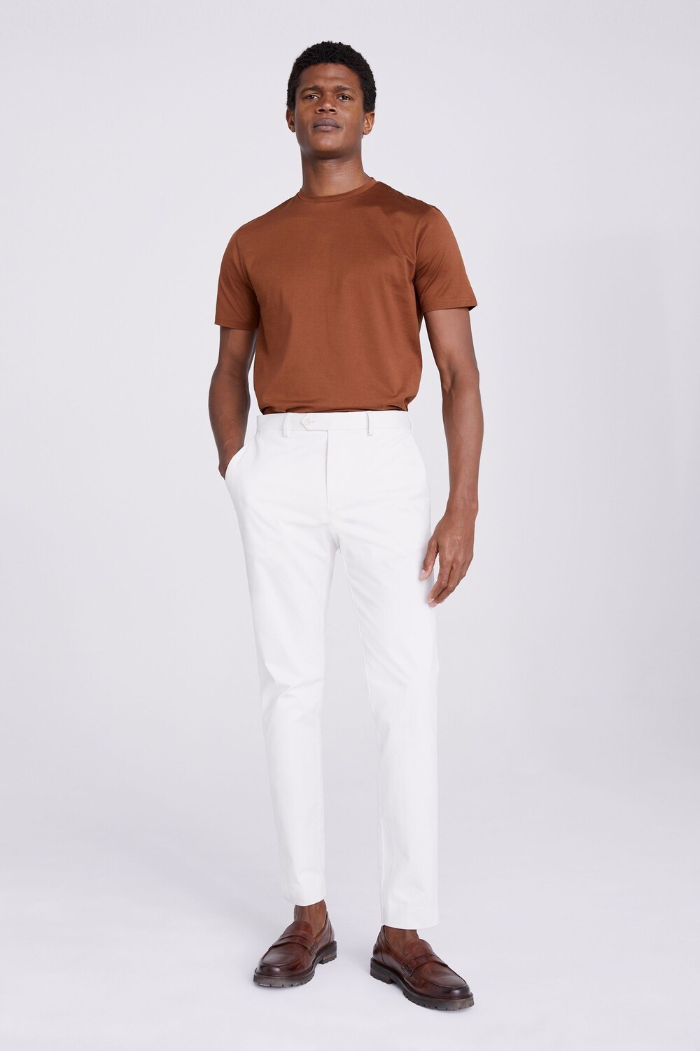 Белые брюки-чиносы приталенного кроя MOSS, белый
Белые брюки-чиносы приталенного кроя MOSS, белый