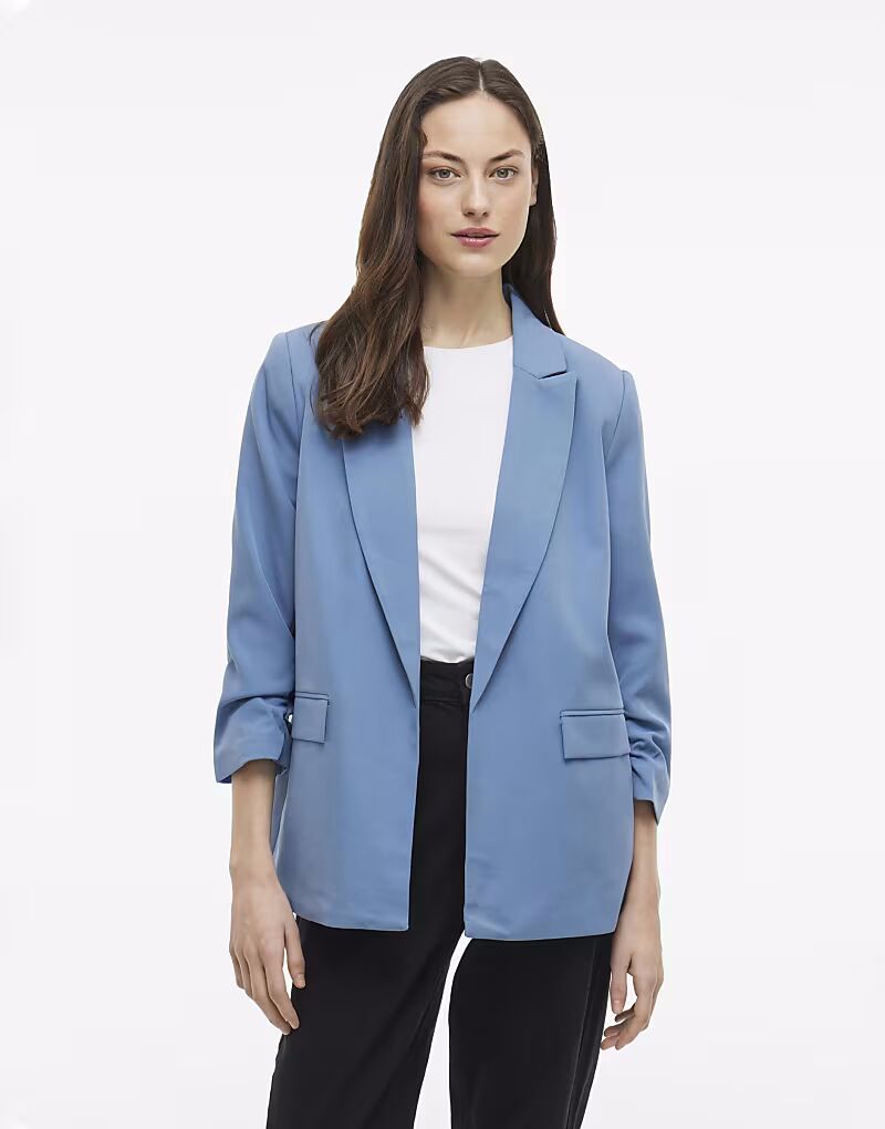 Vila Blazer в синем короне
Vila Blazer в синем короне