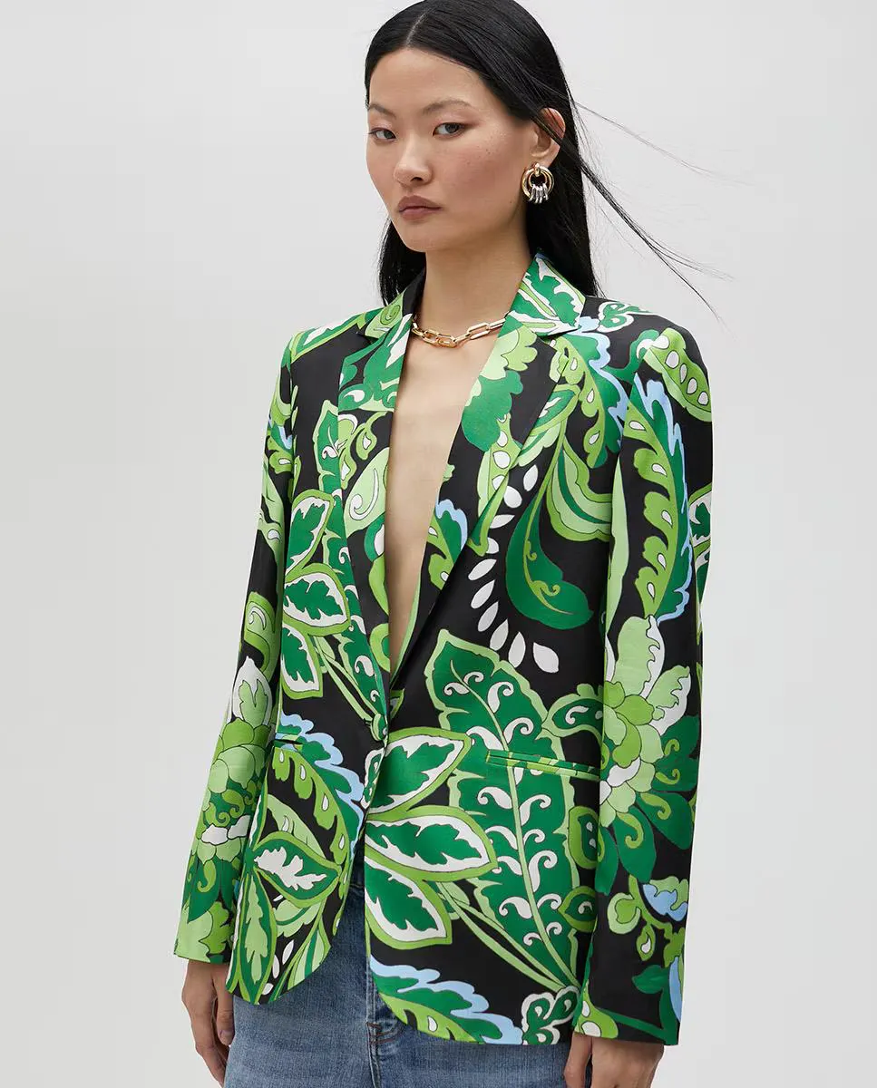 Женский блейзер на пуговицах с принтом пейсли Lola Casademunt, зеленый
Женский блейзер на пуговицах с принтом пейсли Lola Casademunt, зеленый