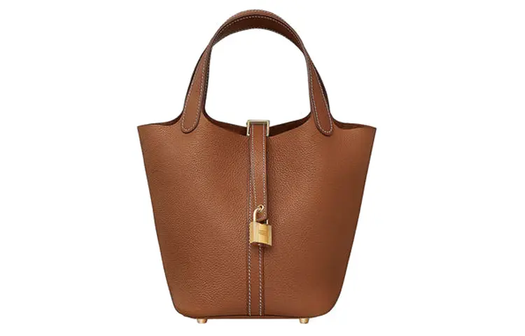 Пикотин Лок Барения Фобур Седловая Кожа Сумка-корзинка Сумка Ведерко Женская 34 Фов Светло-рыжая HERMES
Пикотин Лок Барения Фобур Седловая Кожа Сумка-корзинка Сумка Ведерко Женская 34 Фов Светло-рыжая HERMES